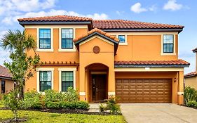 Large Family Friendly Vacation Home, Private Pool, Golf Course Location, Nr Orlando Disney Parks Florida